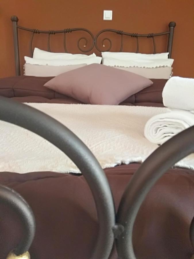 Karavos Hotel Portariá Kültér fotó