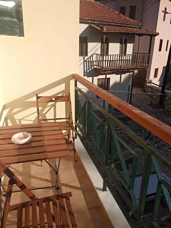 Karavos Hotel Portariá Kültér fotó