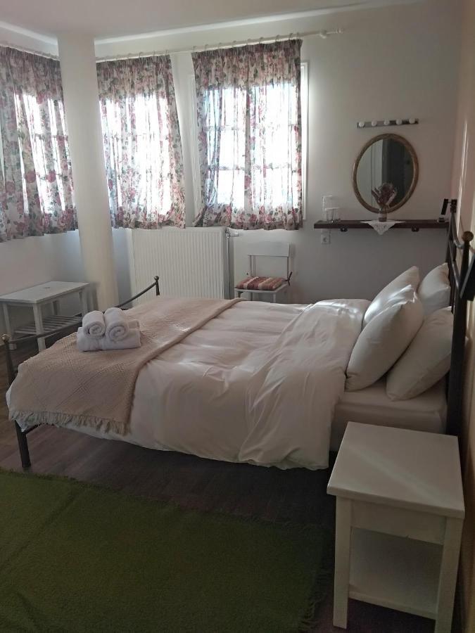 Karavos Hotel Portariá Kültér fotó
