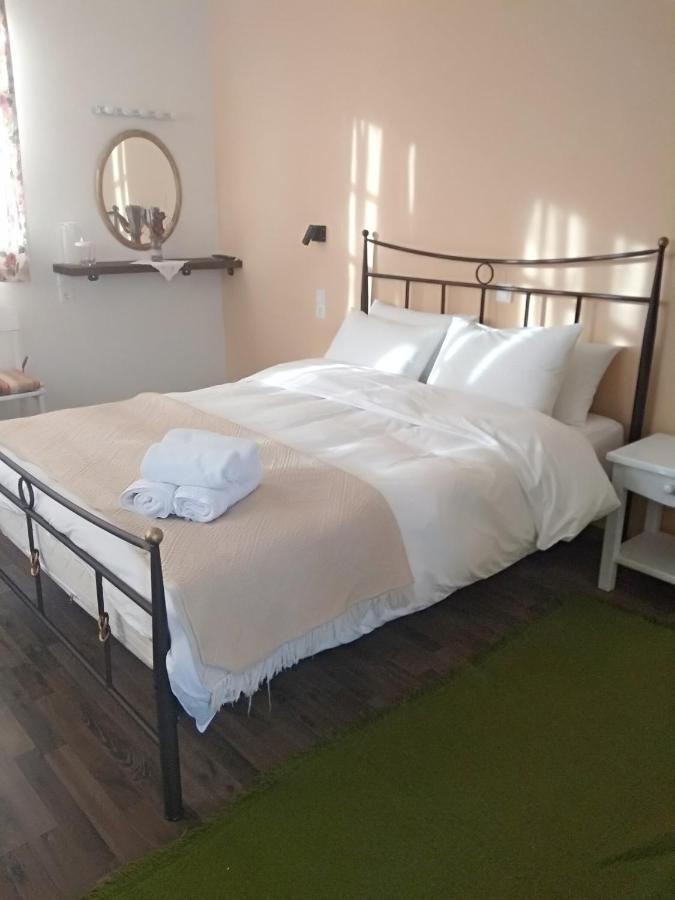 Karavos Hotel Portariá Kültér fotó